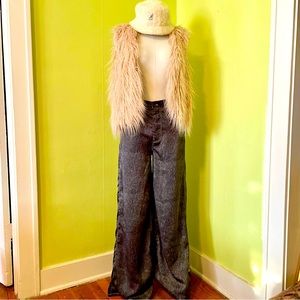 Flowy 90s style fat pants